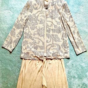 Glittery Gold/Tan/Black 2-piece Dressy Ladies Pant Suit (Size 16)